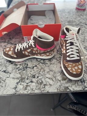 Nike Women's High-Top Sneakers in Brown, Cream & Pink Accent